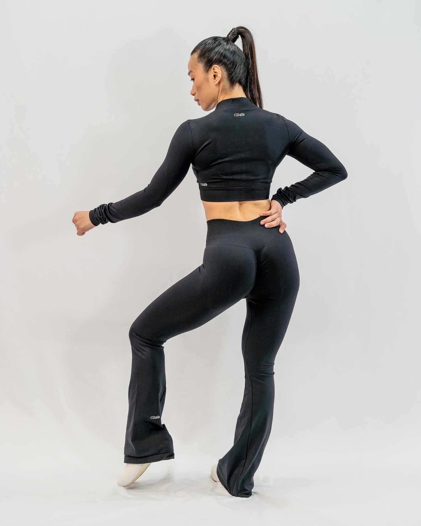 Glo Scrunch Flare Pants in Black - Inner Glö Apparel