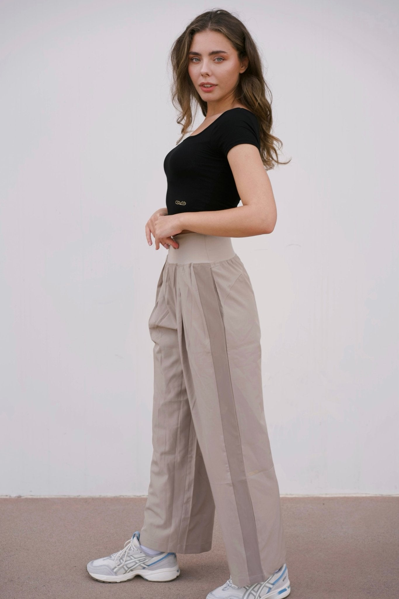 Square Neck Cropped Tee in Black - Inner Glö Apparel