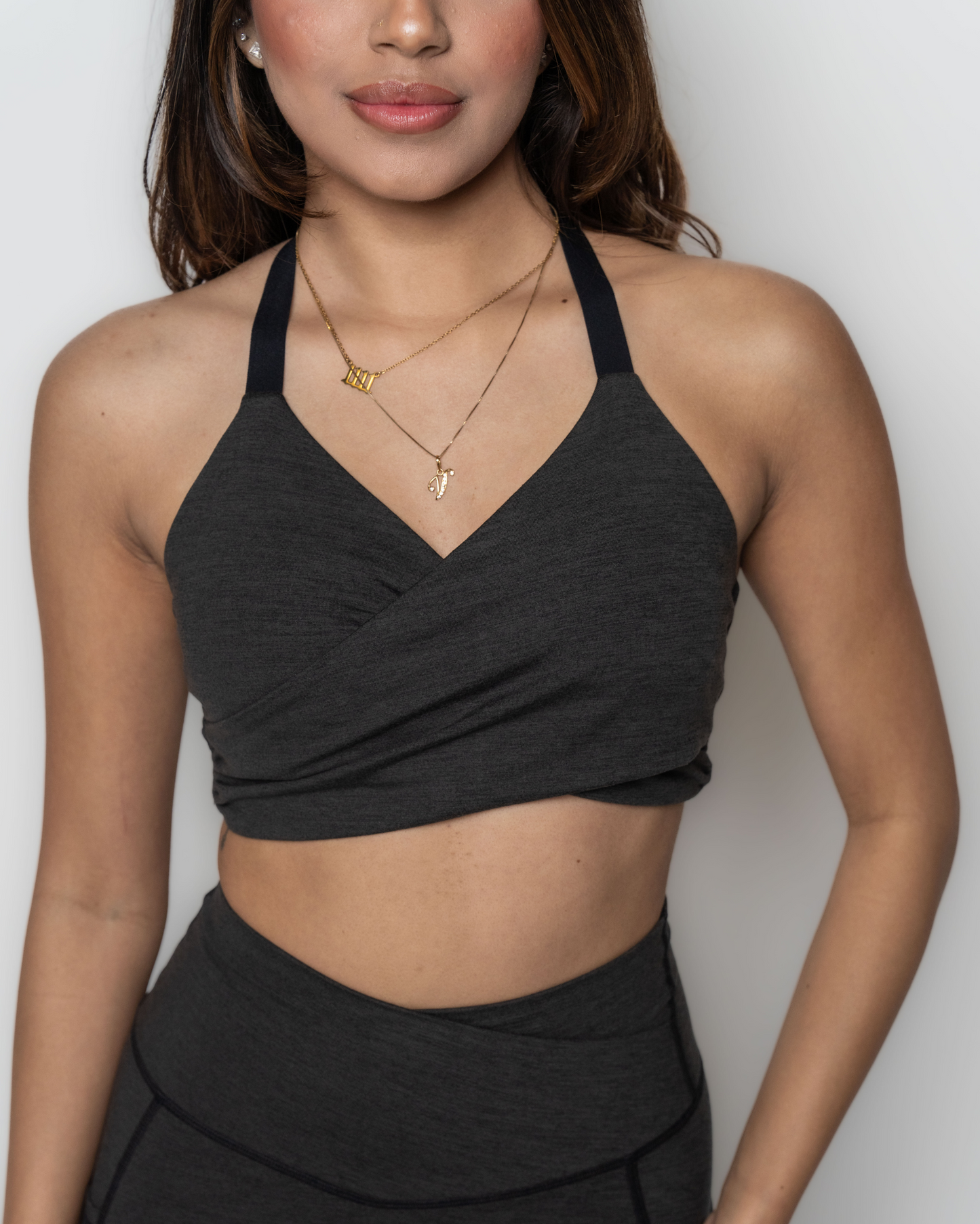 Bliss Cross 2-way Sports Bra in Black