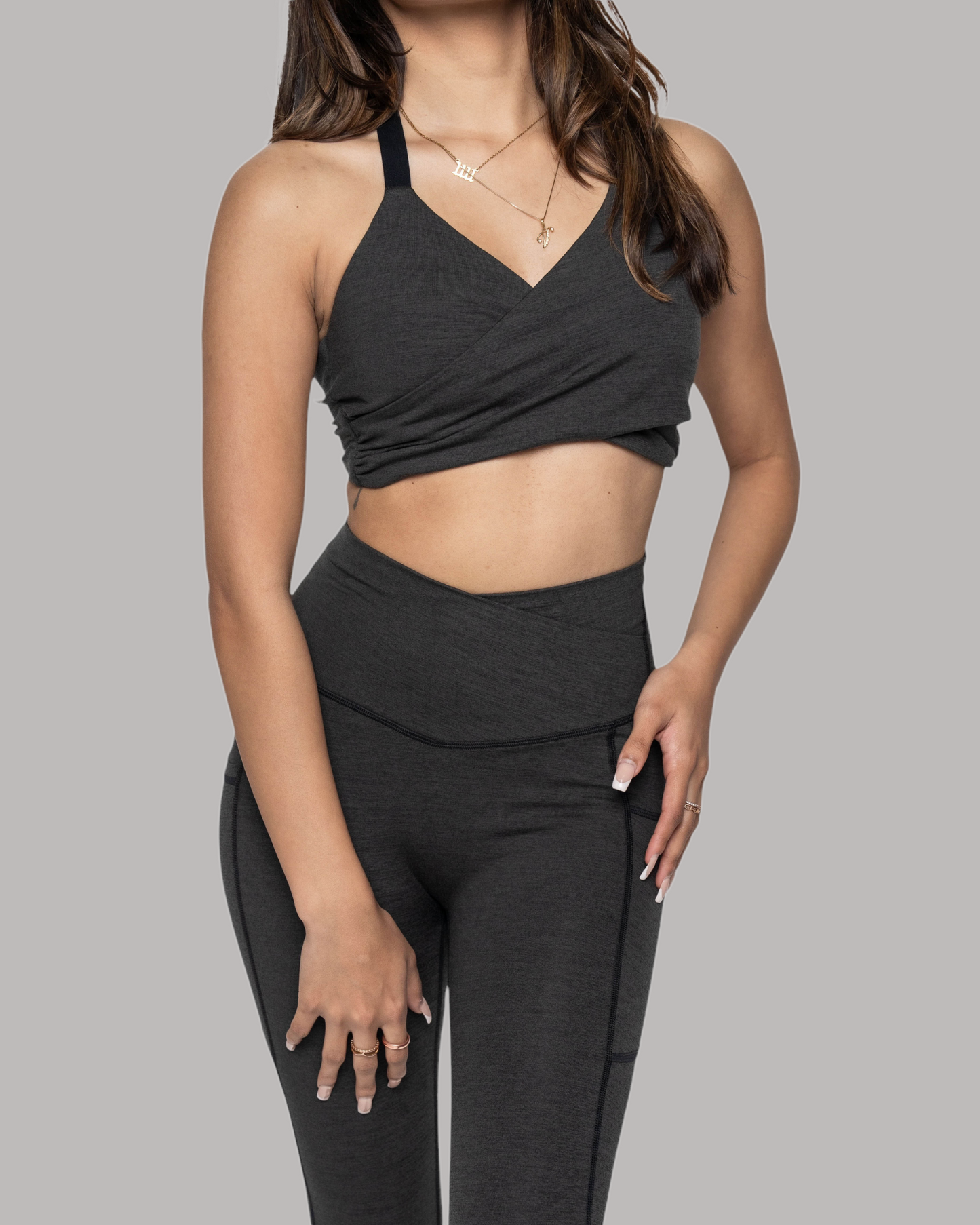 Bliss Cross 2-way Sports Bra in Black