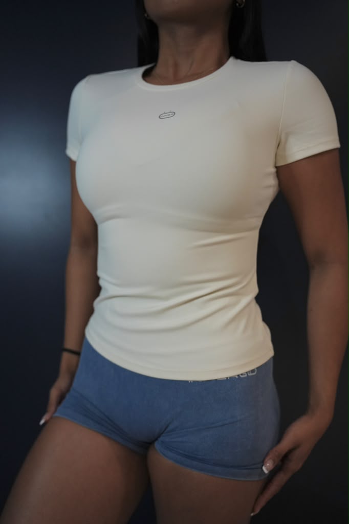 Full Length Tee in vanilla