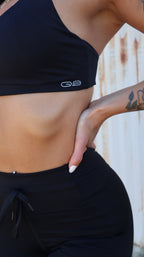 Everywear Sports Bra in Black - Inner Glö Apparel