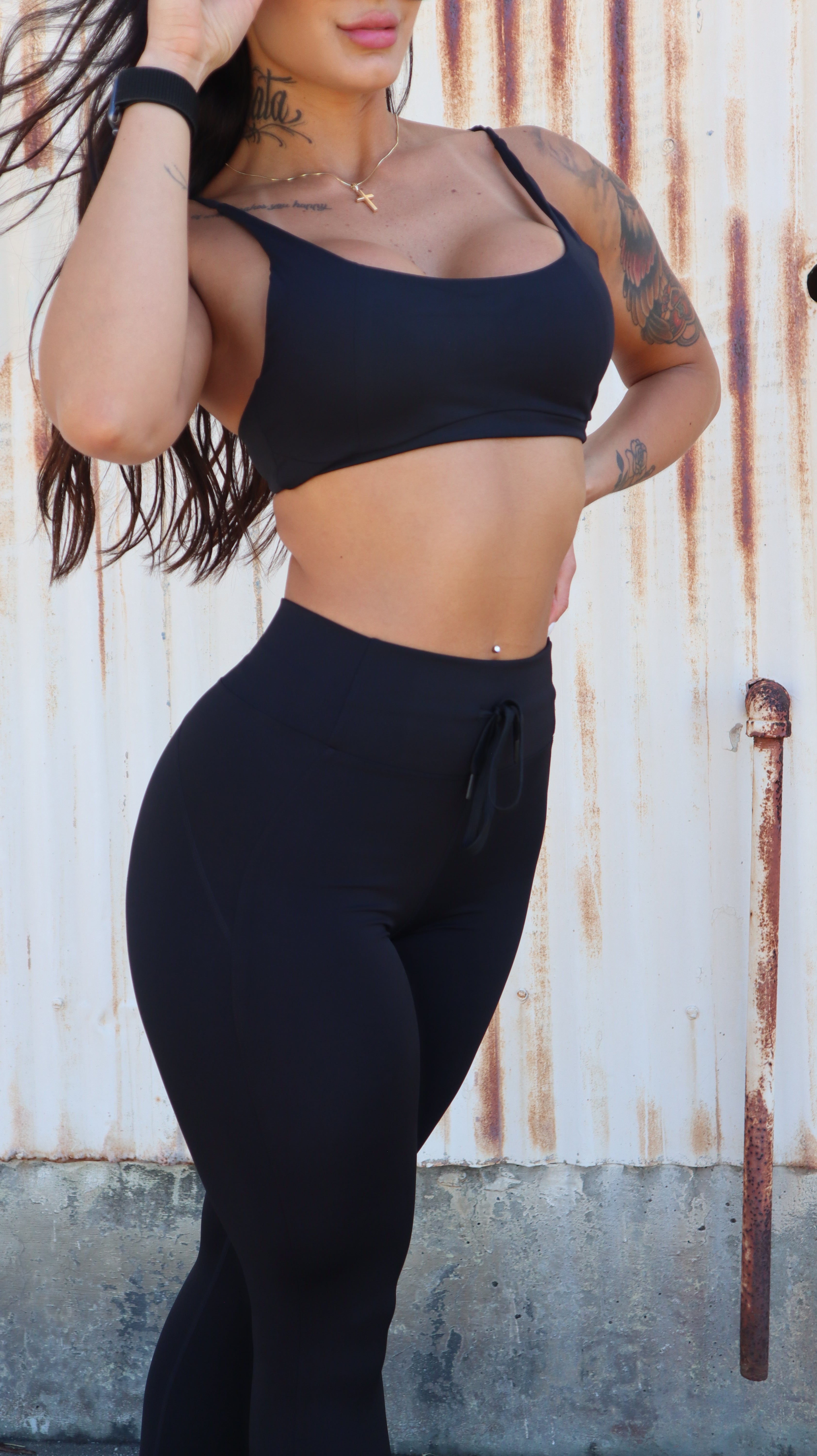 Everywear Sports Bra in Black - Inner Glö Apparel
