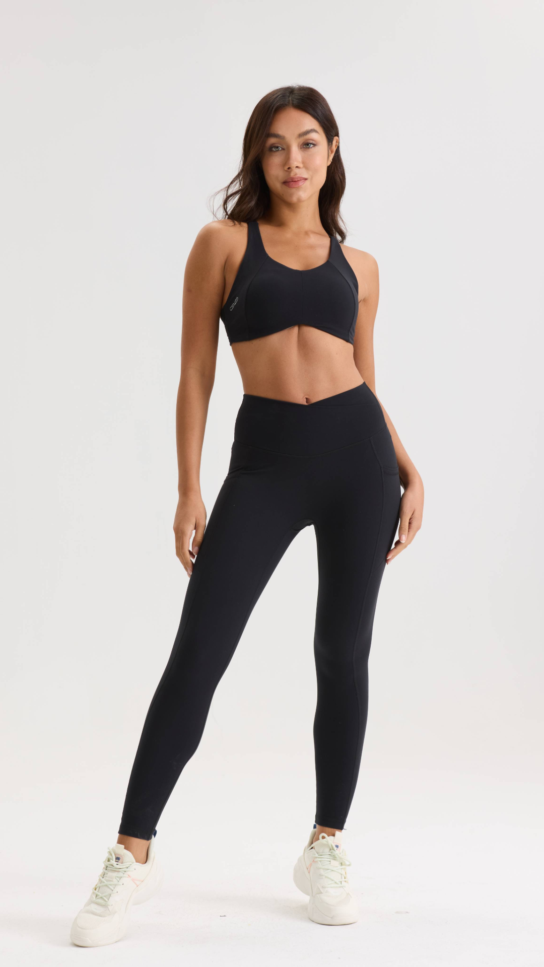 Reform Sports Bra in Black