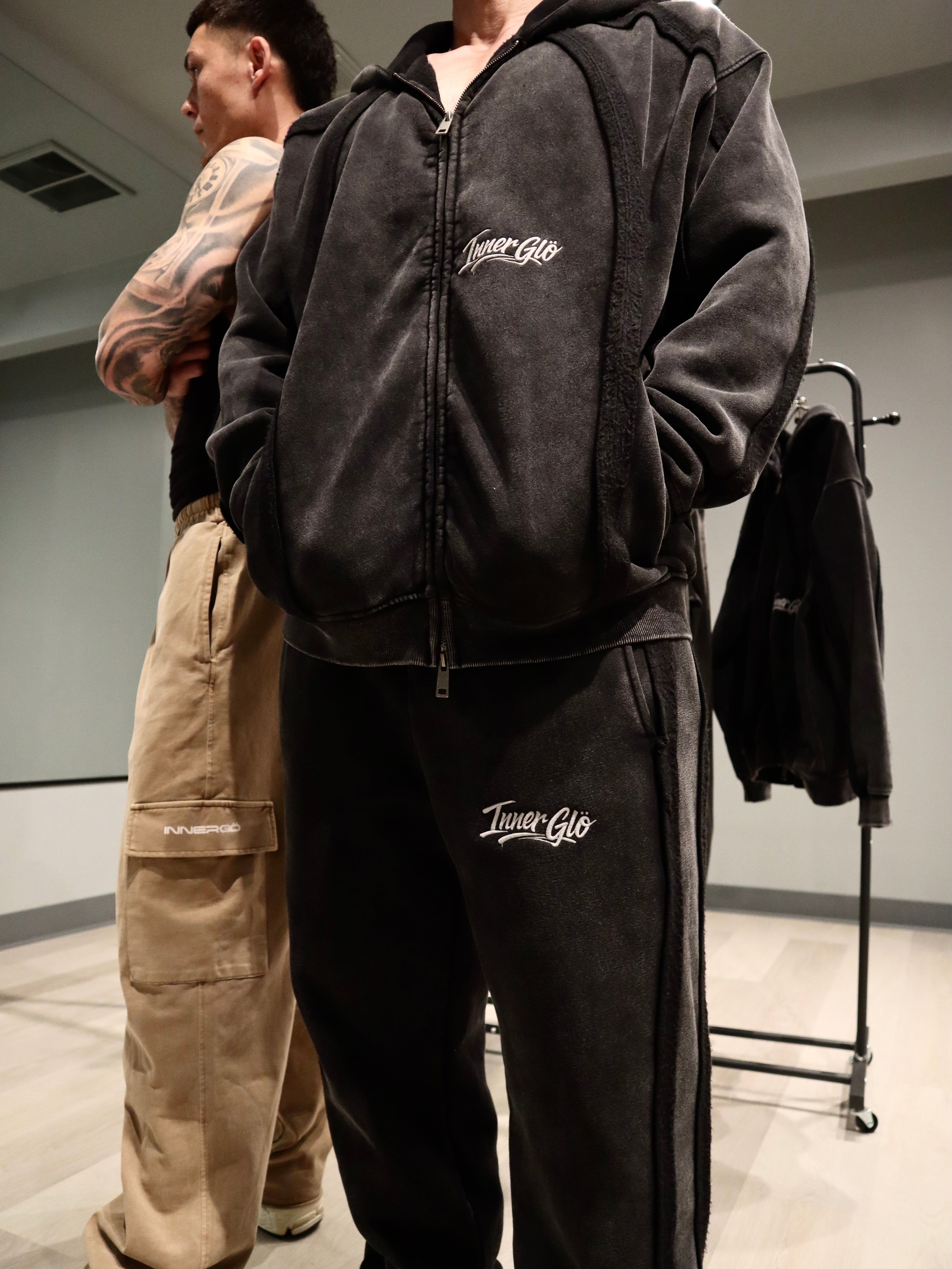 Full Zip Hoodie in Washed Black