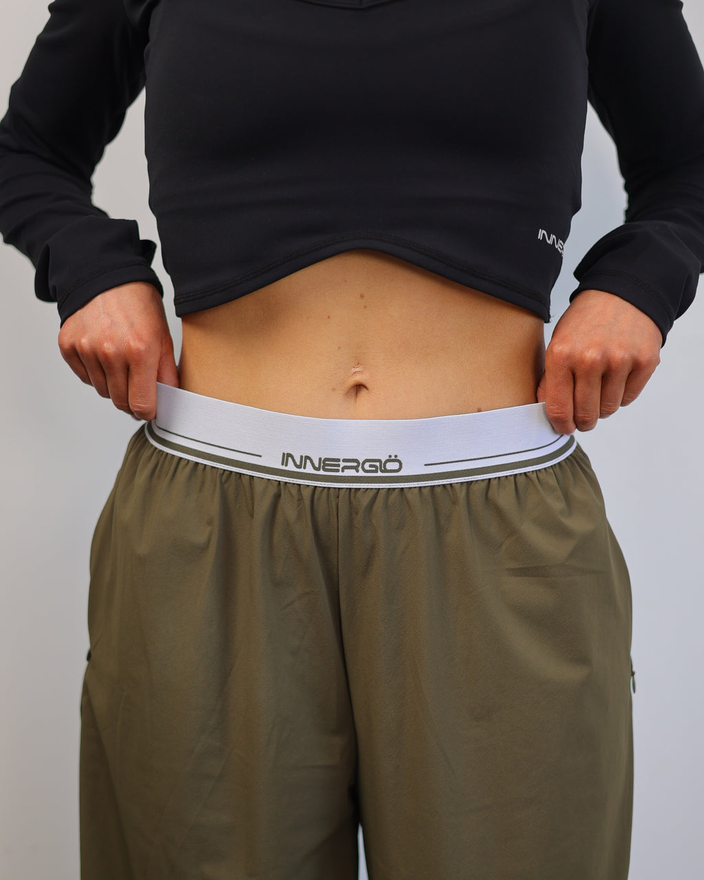 Sleek Pants in Olive Green