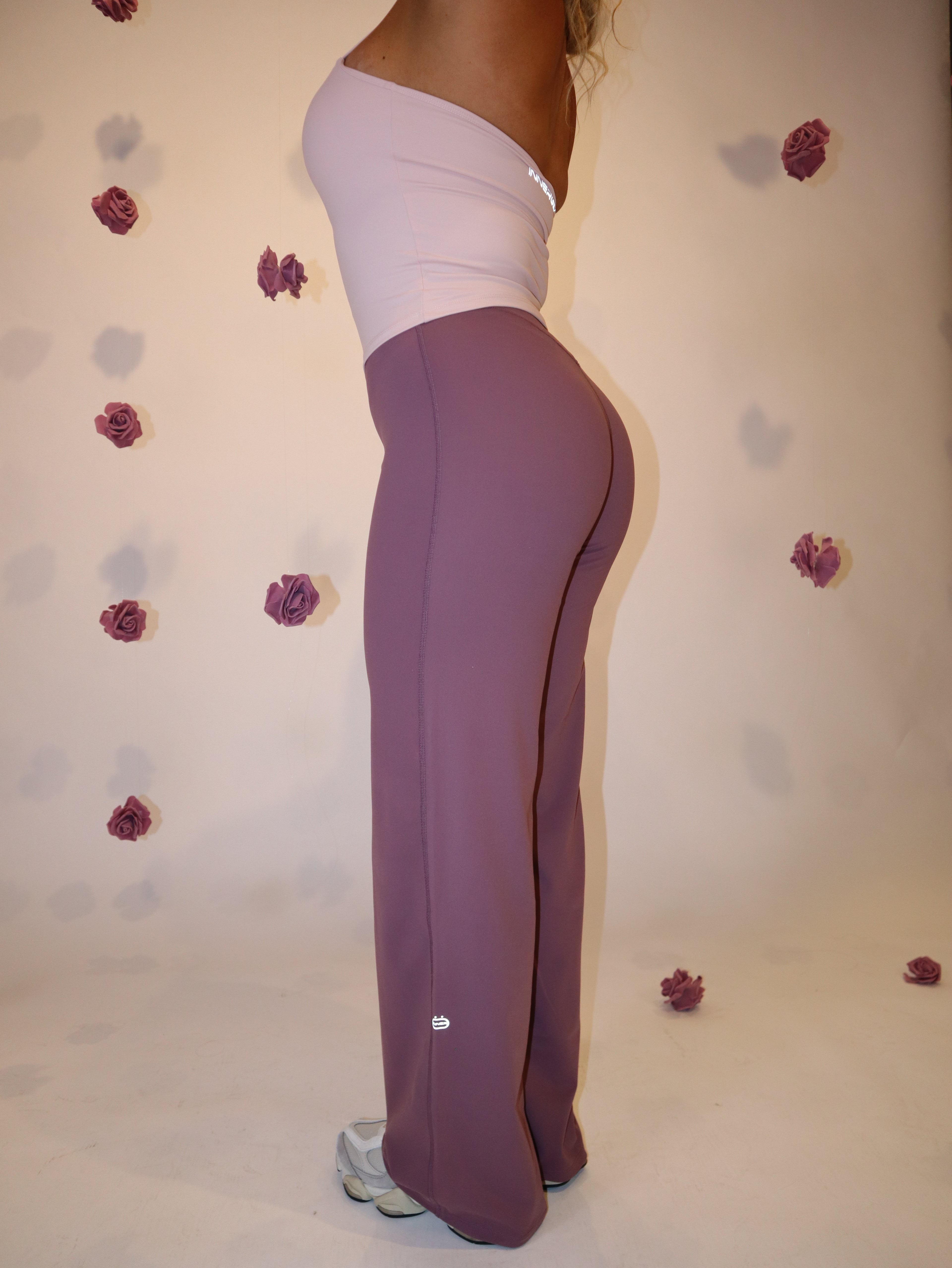 Non scrunch wide leg in dusty purple