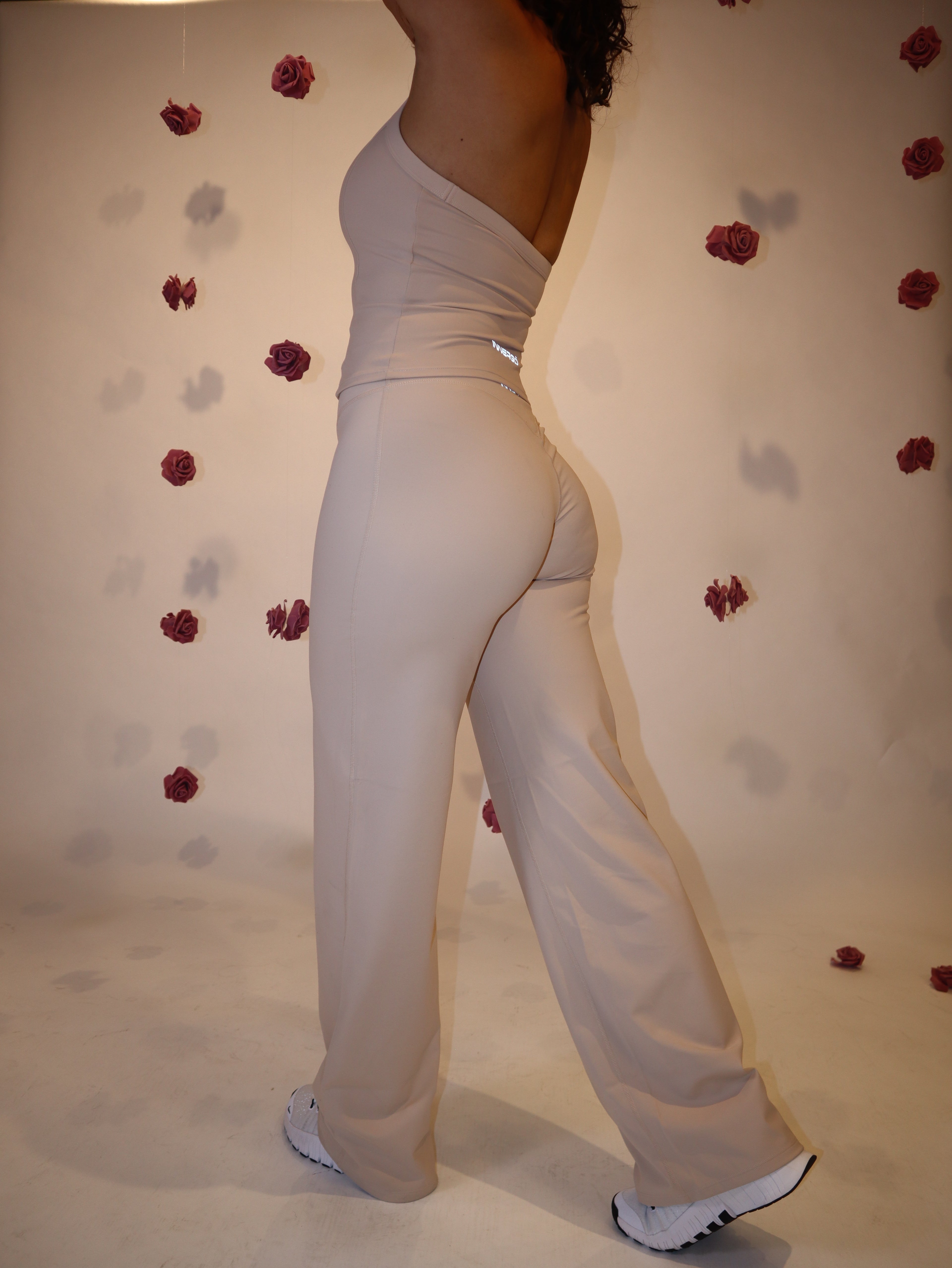 Non scrunch wide leg in vanilla cream