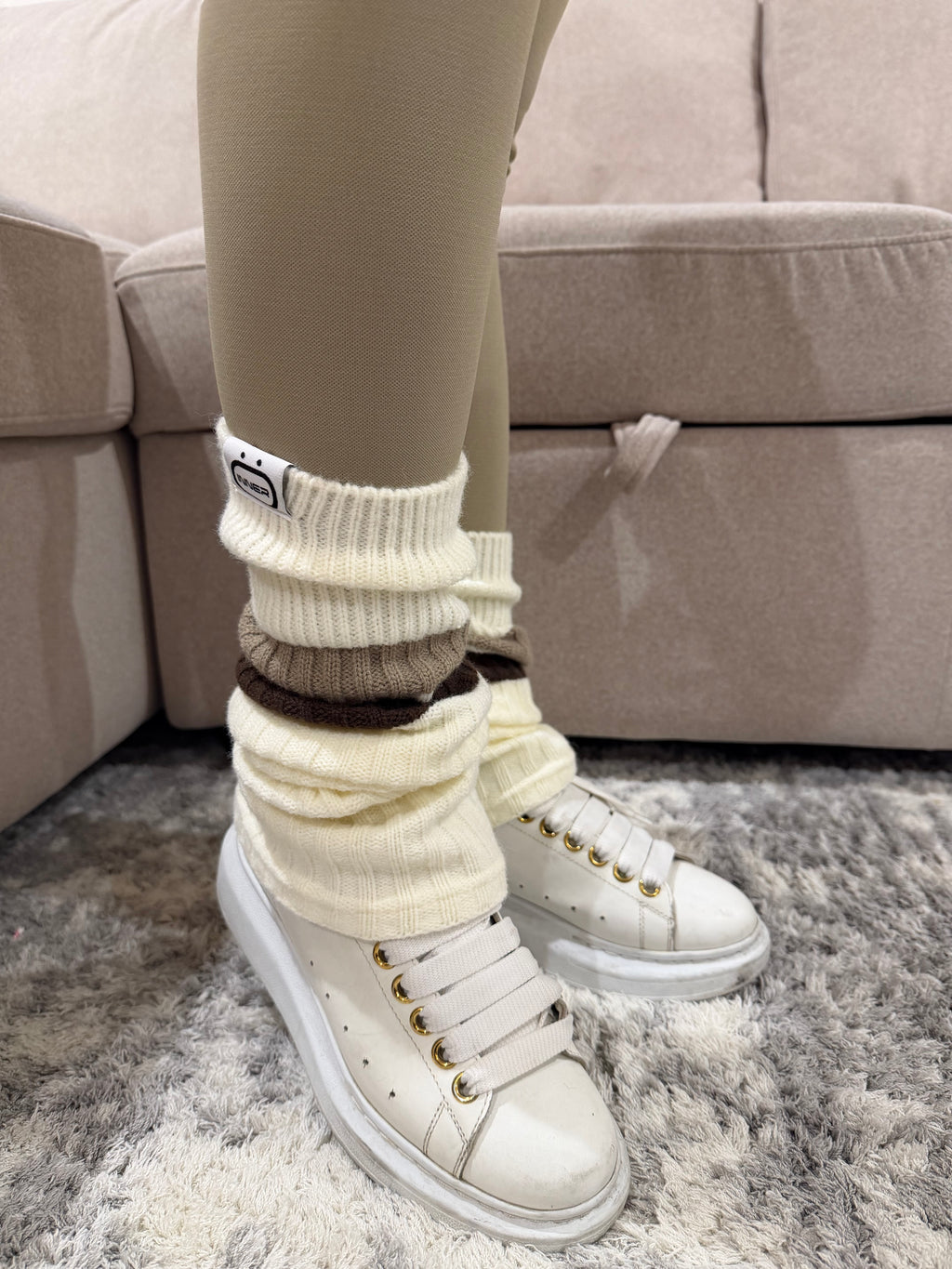 Refine Leg Warmer in Two Toned Shadow Ash