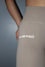 V-Back Seamless Contour Leggings in Mocha