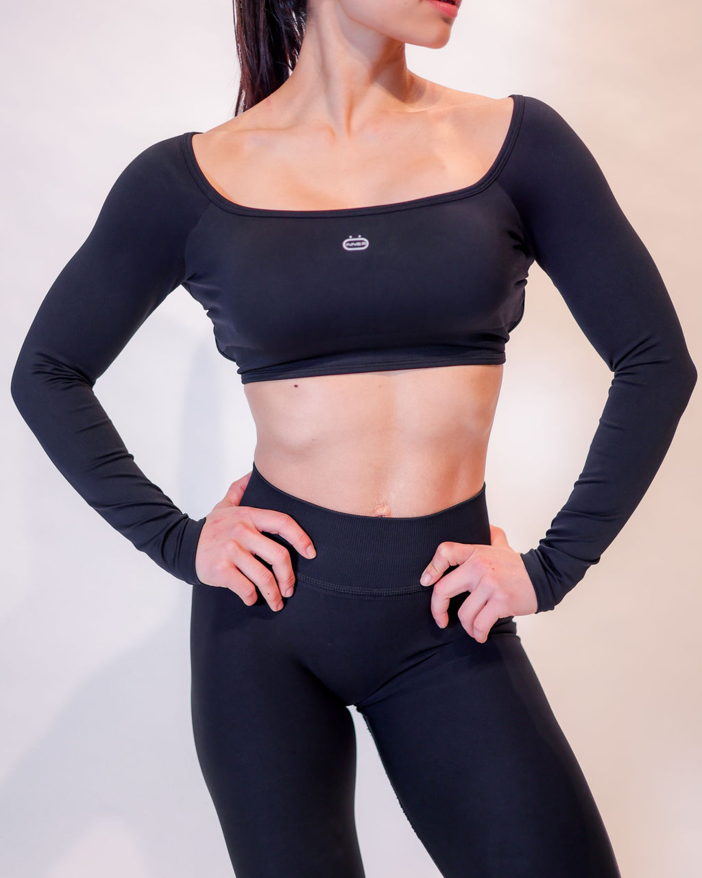 Open back Cropped Long-Sleeve in Solid Black