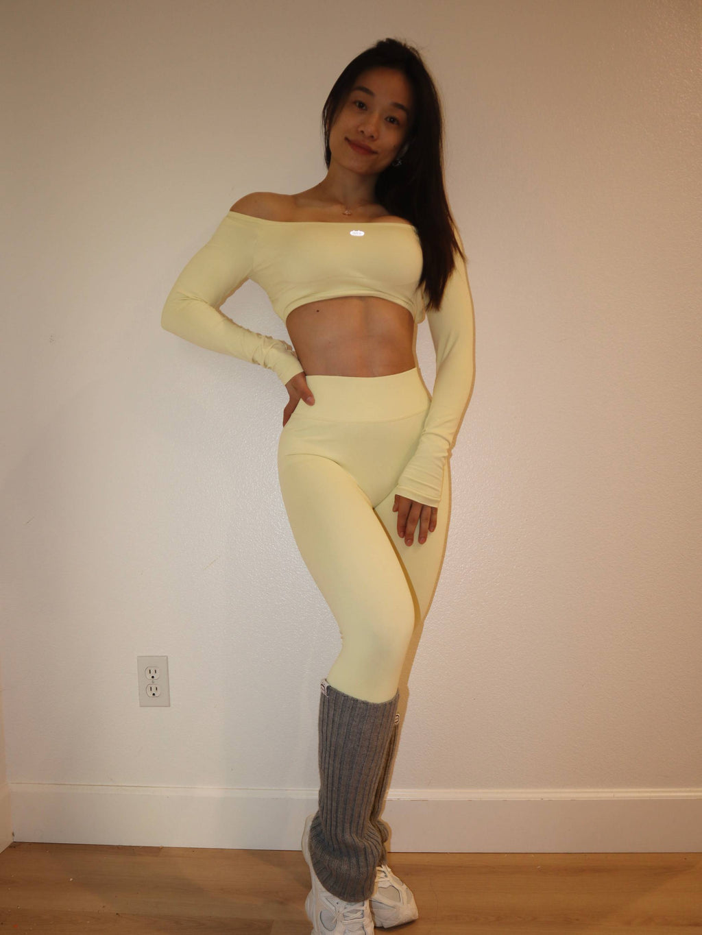 Refine Contour Legging in Brushed Gold