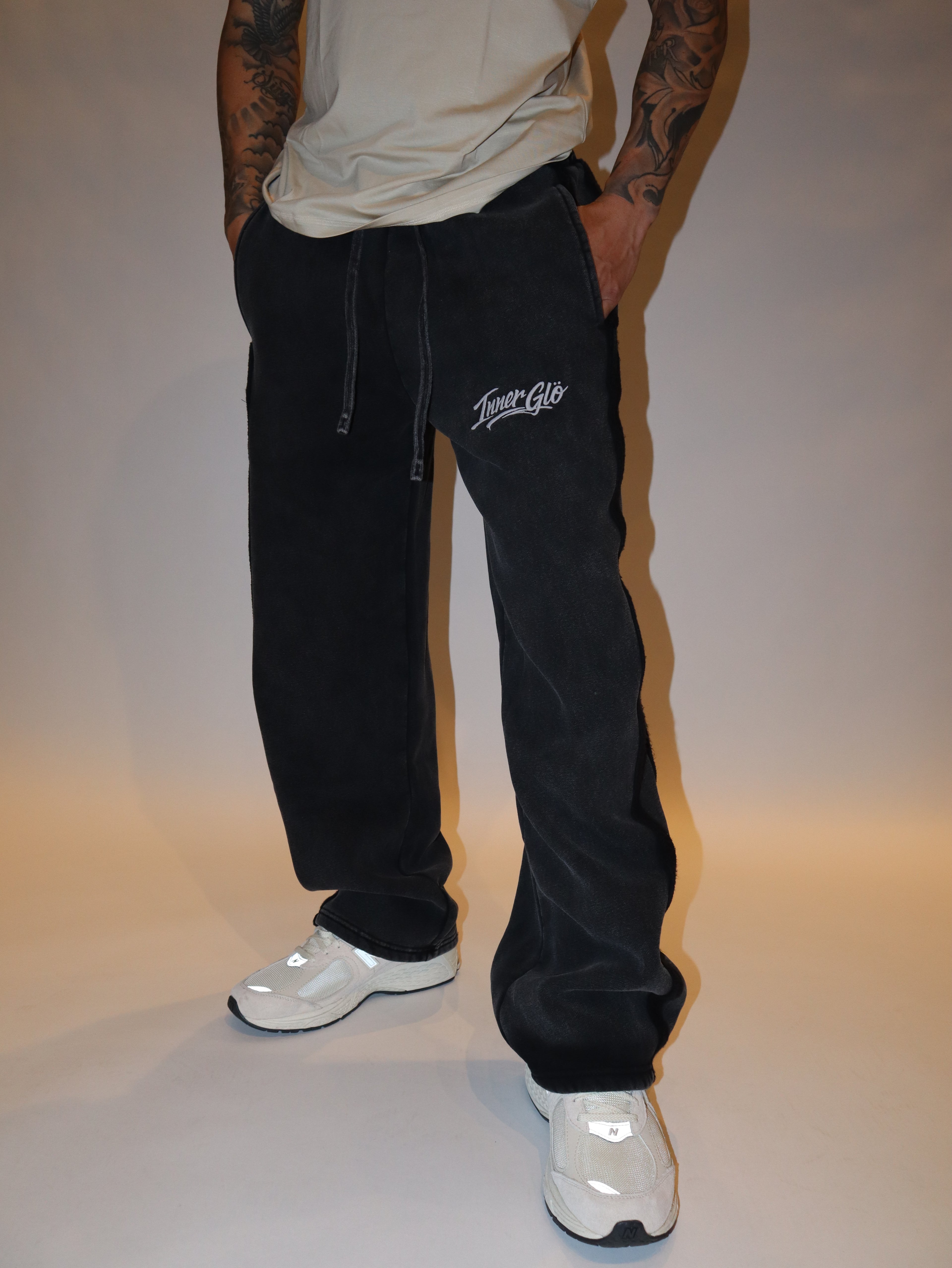 Straight Leg Sweats in Washed Black