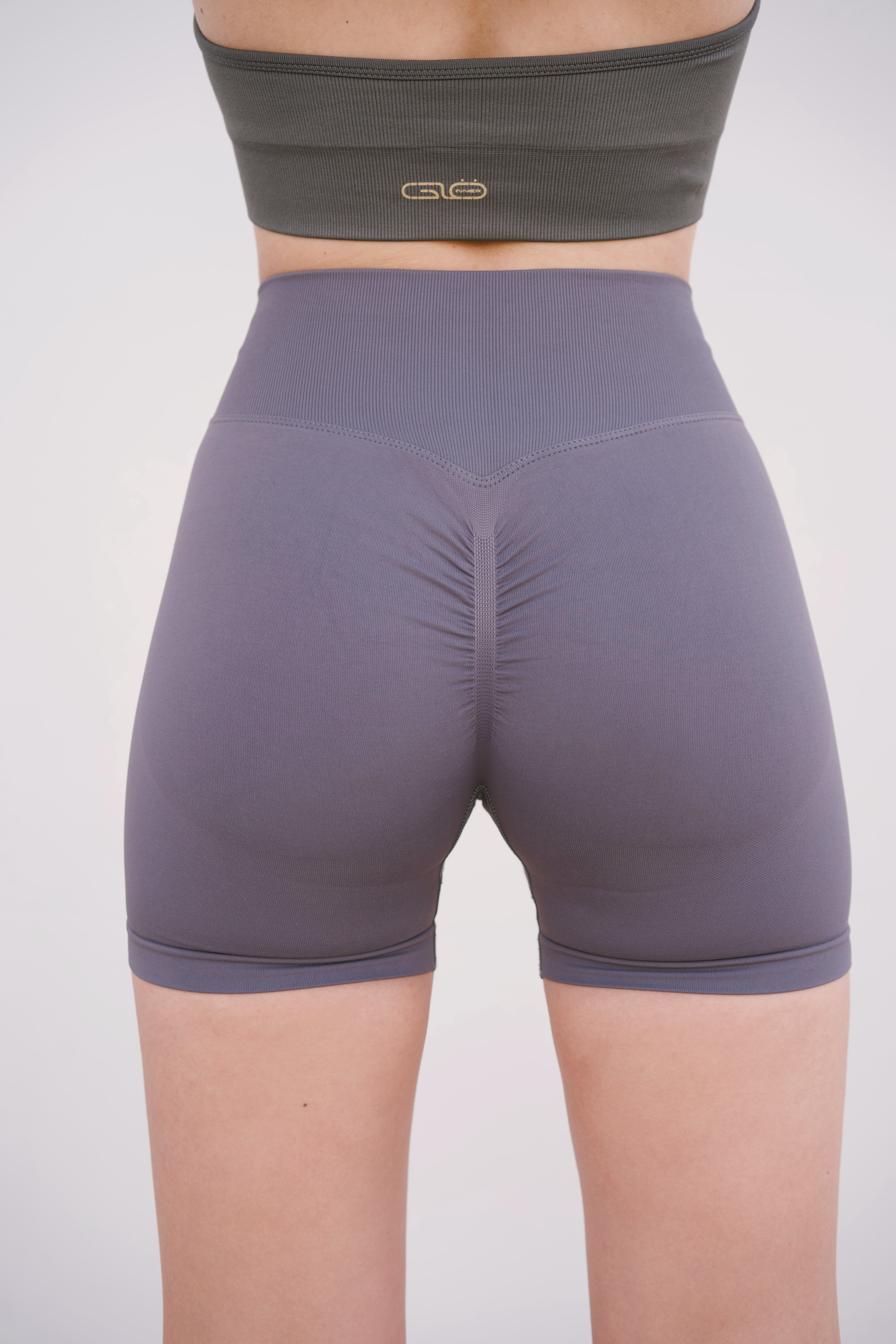 Glö Shorts - Silver Grey