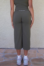 Flow Capri in Olive Mist