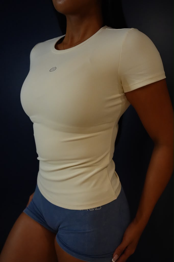 Full Length Tee in vanilla