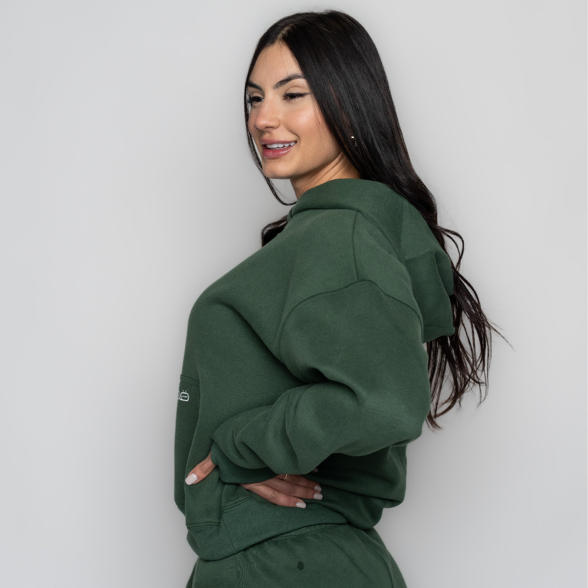 Chillout Ease Hoodie in Forest Green