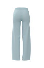 Invisible Scrunch Wide-Leg in Blueberry Cream