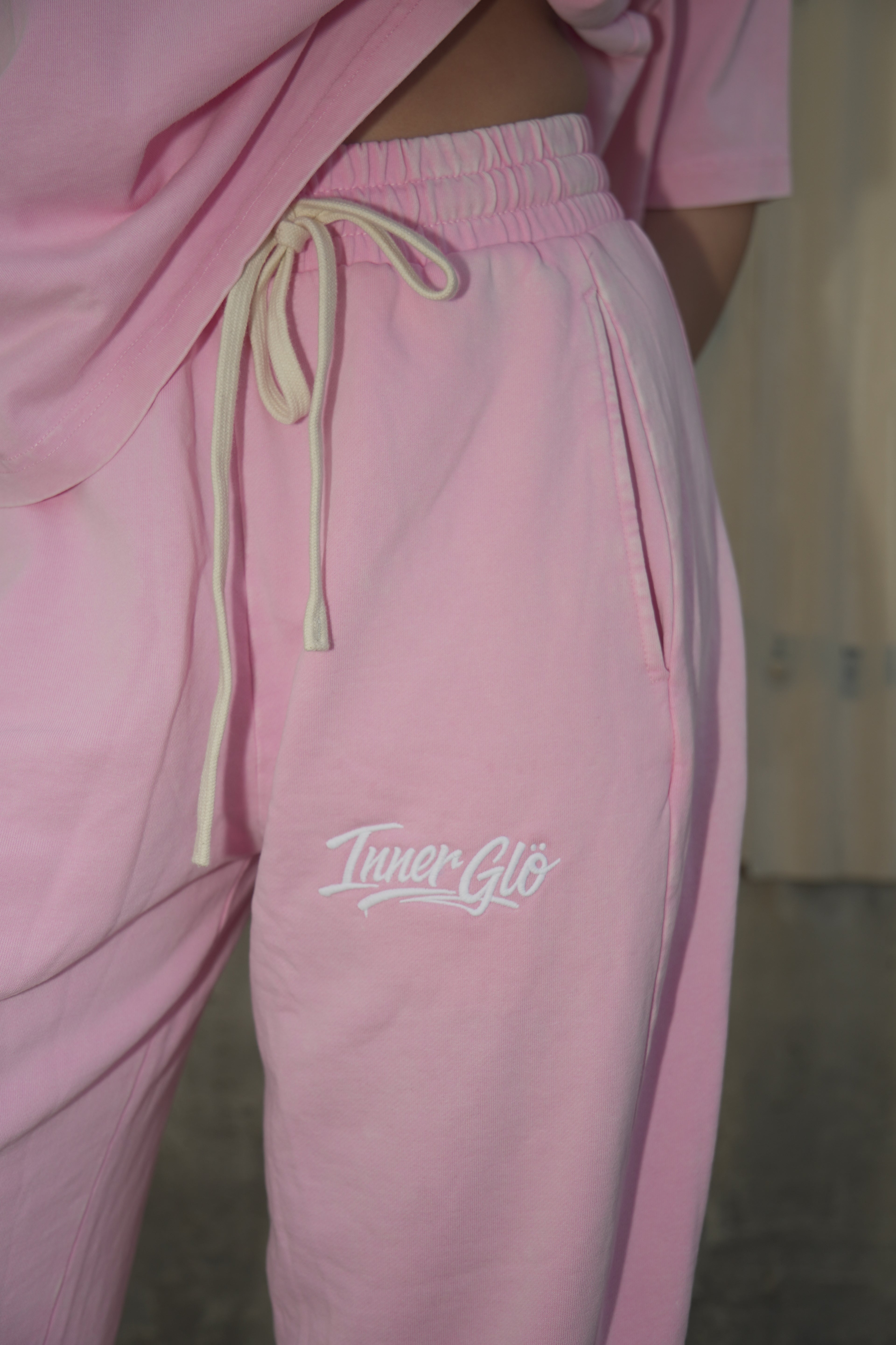 Barrel Pants in Pink