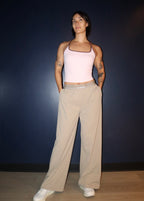 Sleek Pants in Light Khaki