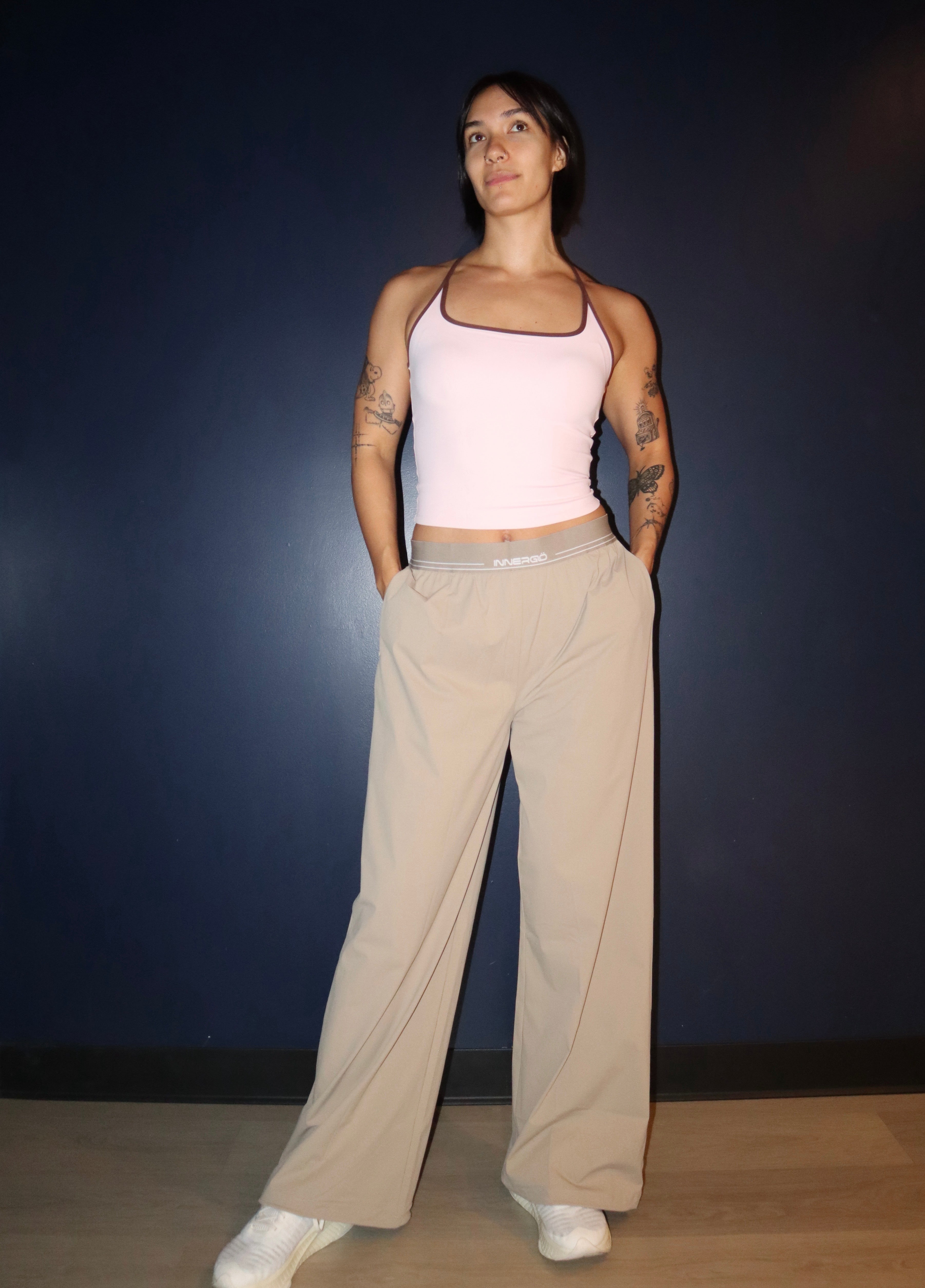Sleek Pants in Light Khaki