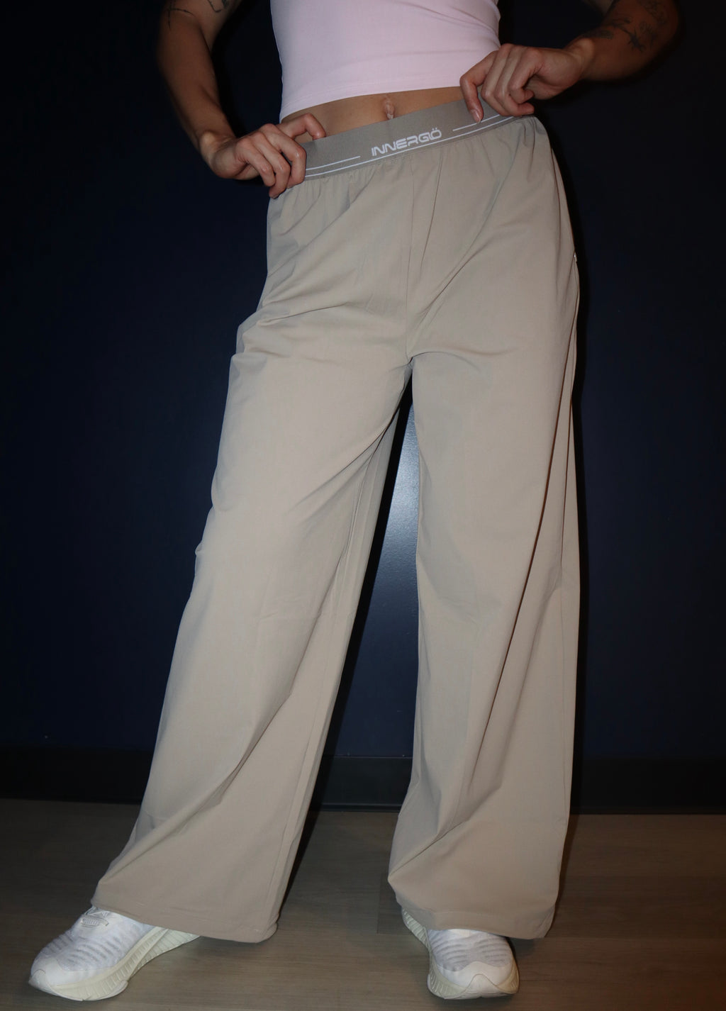 Sleek Pants in Light Khaki