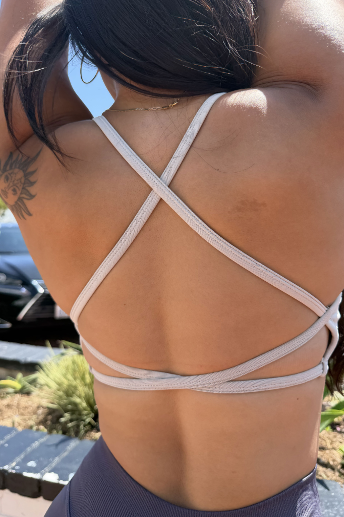 Glo Cross Back in Off White