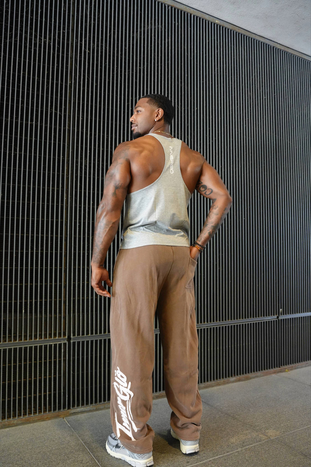 Timeless Sweatpants in Chocolate