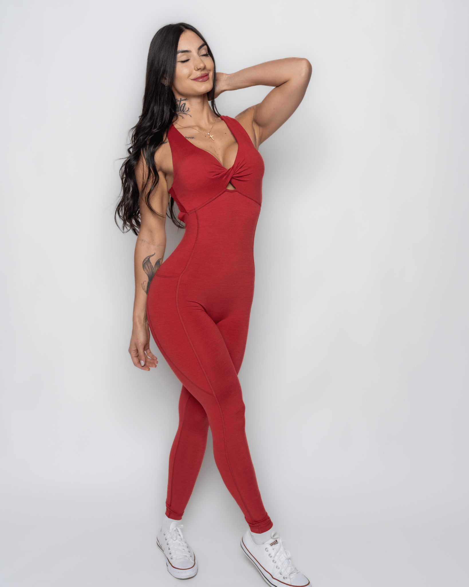 Twist Invisible Scrunch Bodysuit with Pockets in Ruby Red - Inner Glö Apparel