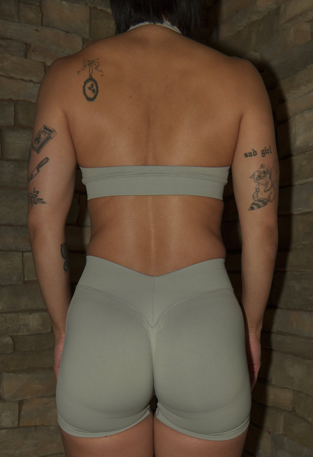 Classic Halter in Earl Grey