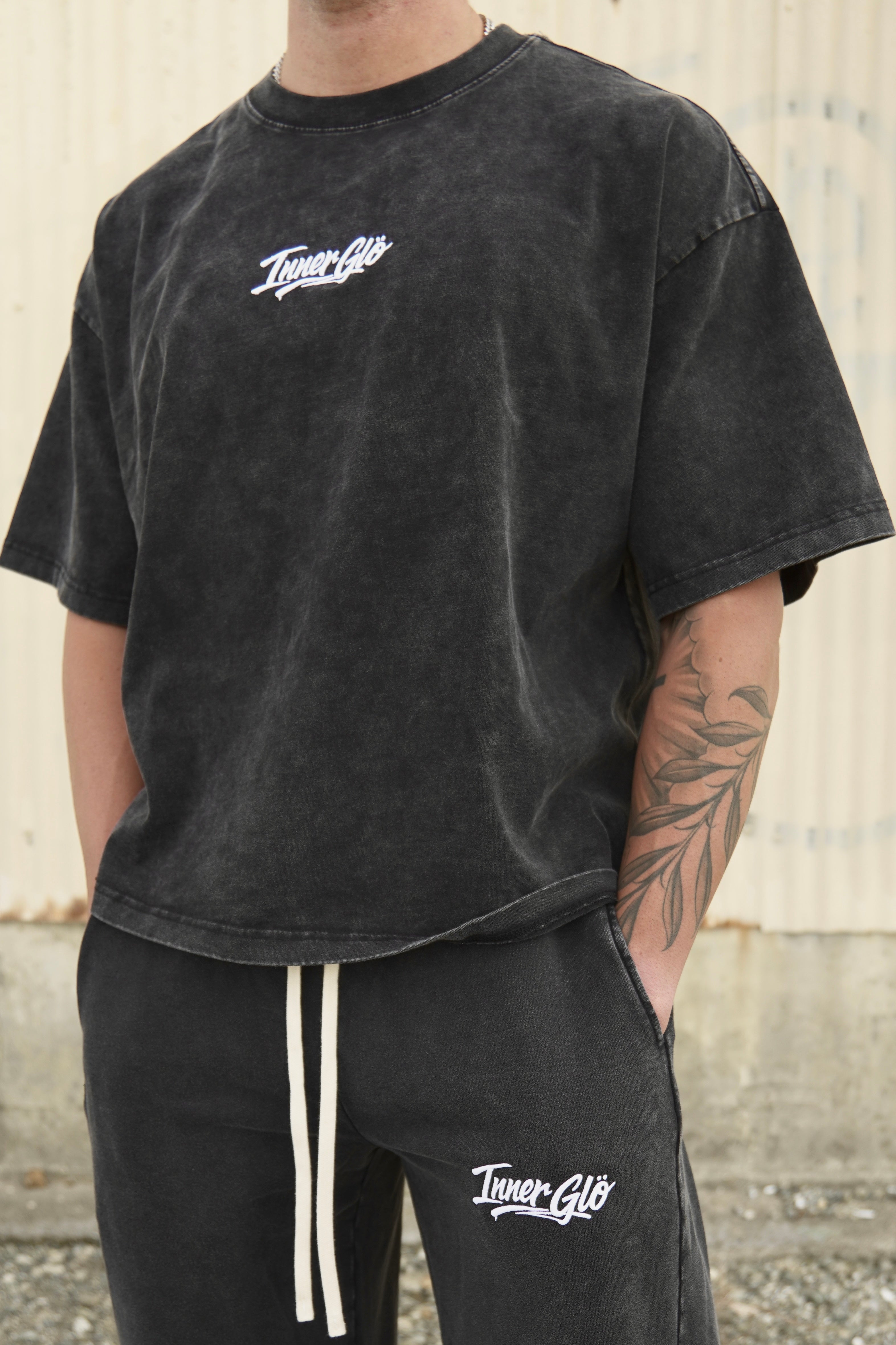 Boxy Shirt in Washed Black